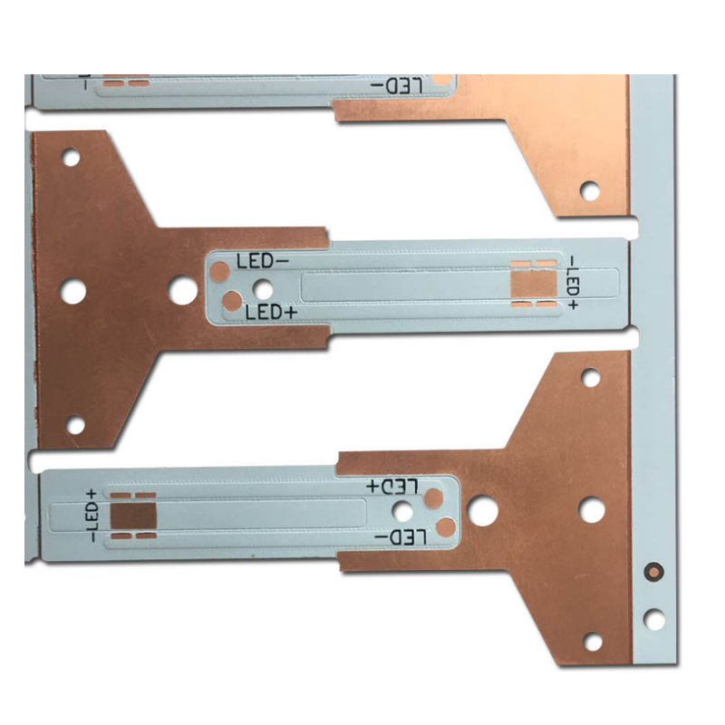 Räätälöity 0,8 mm Thermoelektrinen erotus LED-yksipuolinen valaistus Automotive-lampun kupari-substraatti-piirilevy
