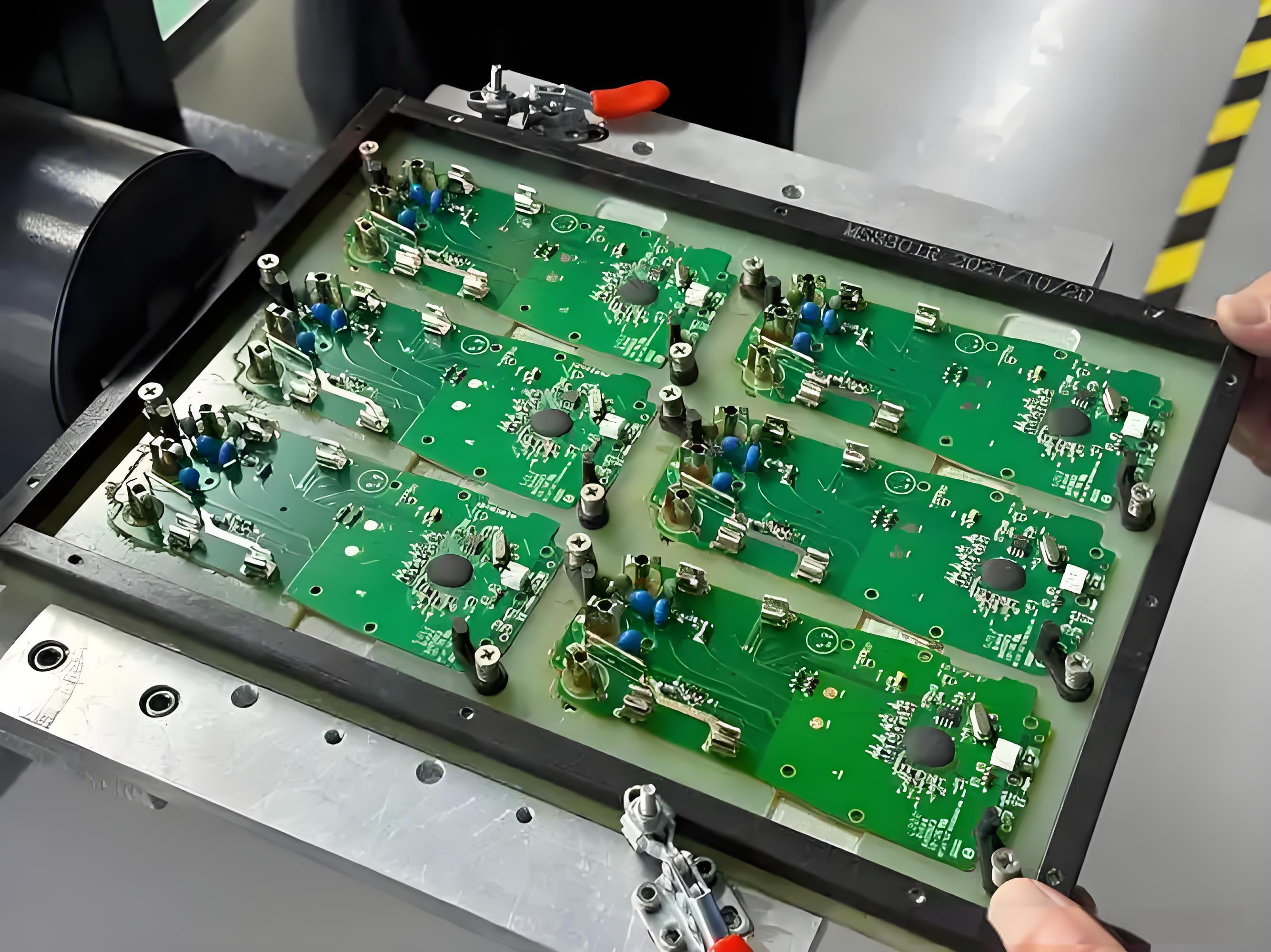 Environmentally friendly PCBA cleaning agent